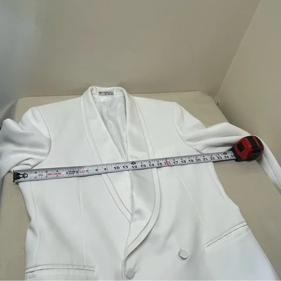 Oscar De La Renta Formal Double Breasted White Blazer